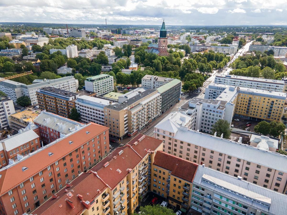 Excellent Downtown Location & City Rooftop Views Turku Exterior photo